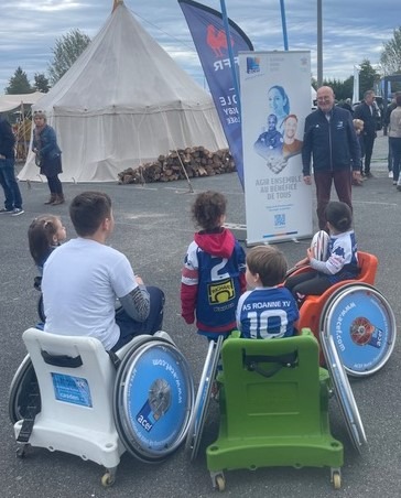 Foire De Roanne Fauteuils Photo 1